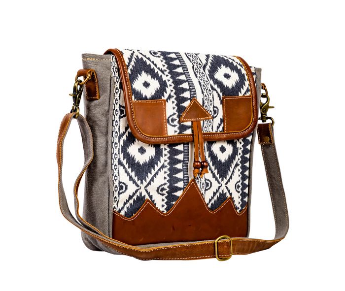 SONOMA WAY SHOULDER BAG