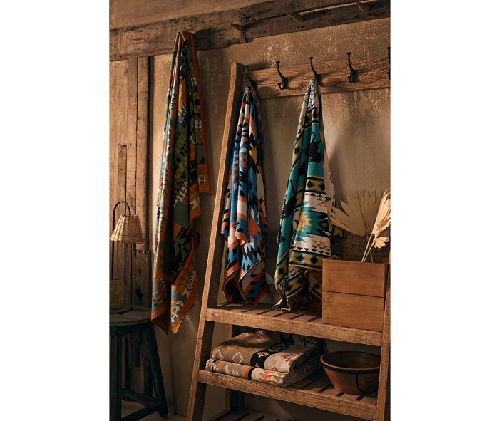 TALON RIDGE MESA THROW