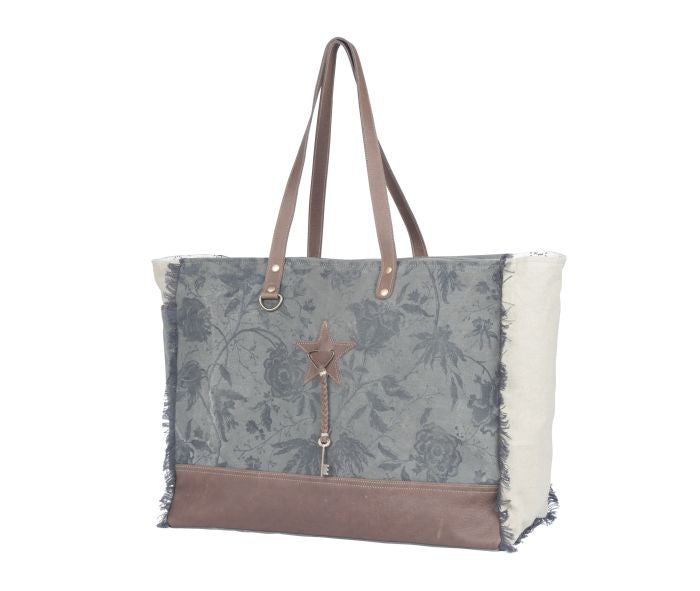 FRINGIE WEEKENDER BAG
