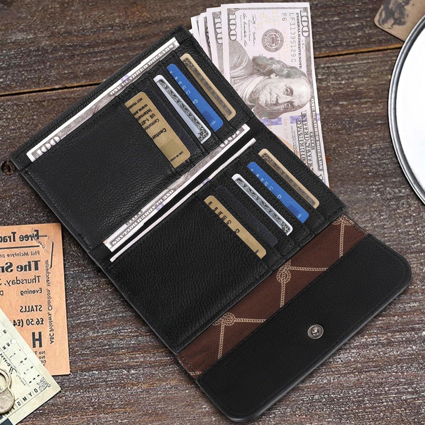 Wrangler Studded Accents Tri-fold Key-Chain Wallet - Brown